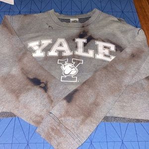 Yale sweatshirt